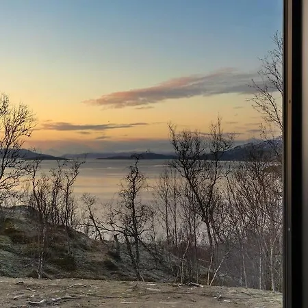 Villa Fantastisk Arkitekt Tegnet Snohetta I Vakker Sand (Troms og Finnmark)